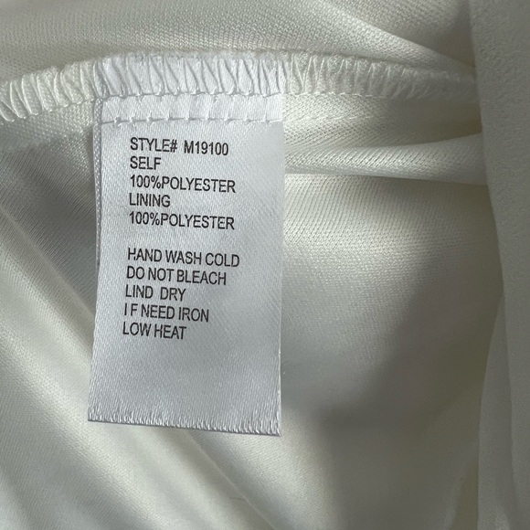 Fashion Nova Spaghetti Strap Wedding Gown NWT - Picture 14 of 14